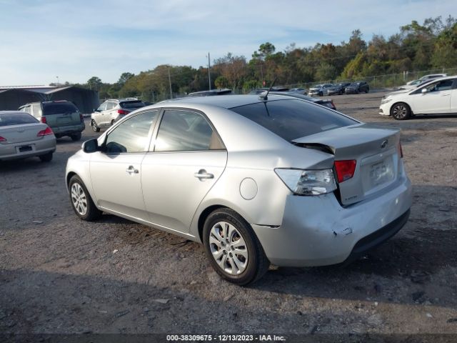 Photo 2 VIN: KNAFU4A2XC5637522 - KIA FORTE 