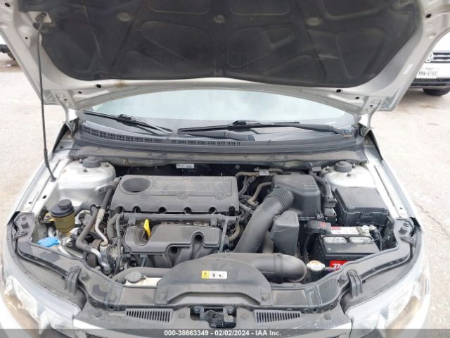 Photo 9 VIN: KNAFU4A2XD5654029 - KIA FORTE 