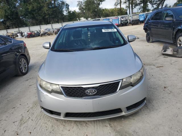 Photo 4 VIN: KNAFU4A2XD5675284 - KIA FORTE EX 