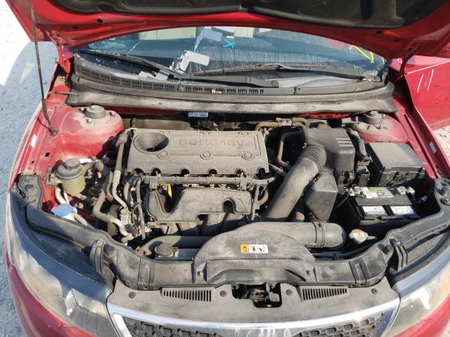 Photo 6 VIN: KNAFU4A2XD5685572 - KIA FORTE EX 