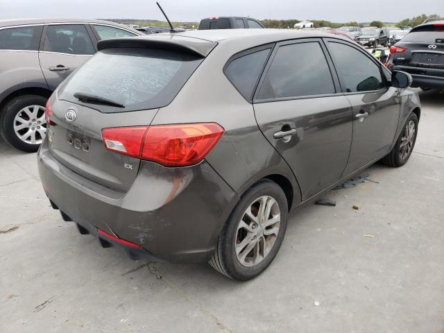 Photo 2 VIN: KNAFU5A20B5320725 - KIA FORTE EX 