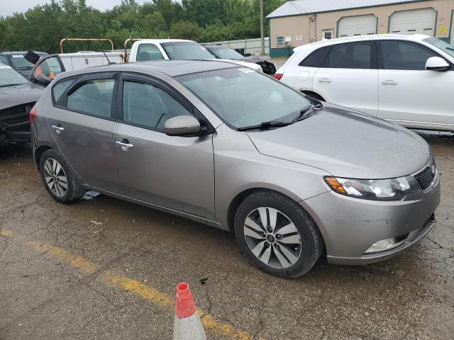 Photo 3 VIN: KNAFU5A20D5664641 - KIA FORTE 