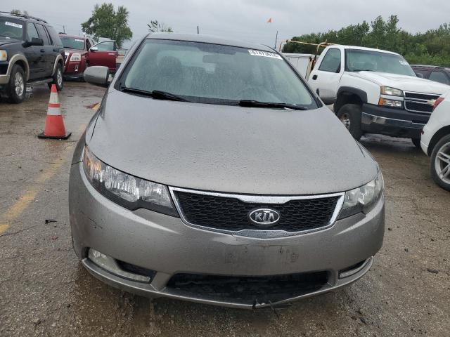 Photo 4 VIN: KNAFU5A20D5664641 - KIA FORTE 