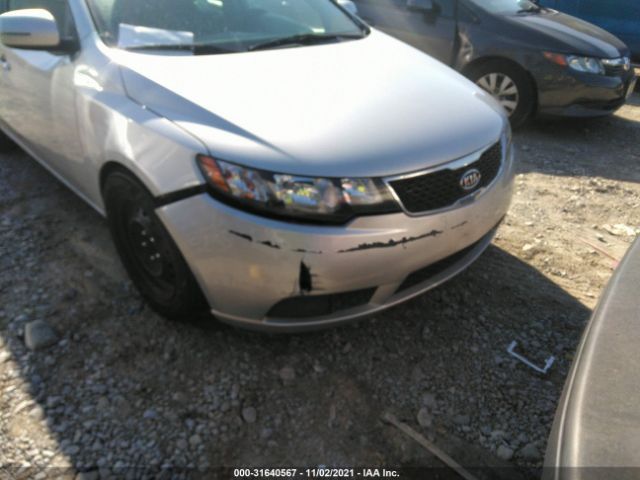 Photo 5 VIN: KNAFU5A20D5683383 - KIA FORTE 5-DOOR 