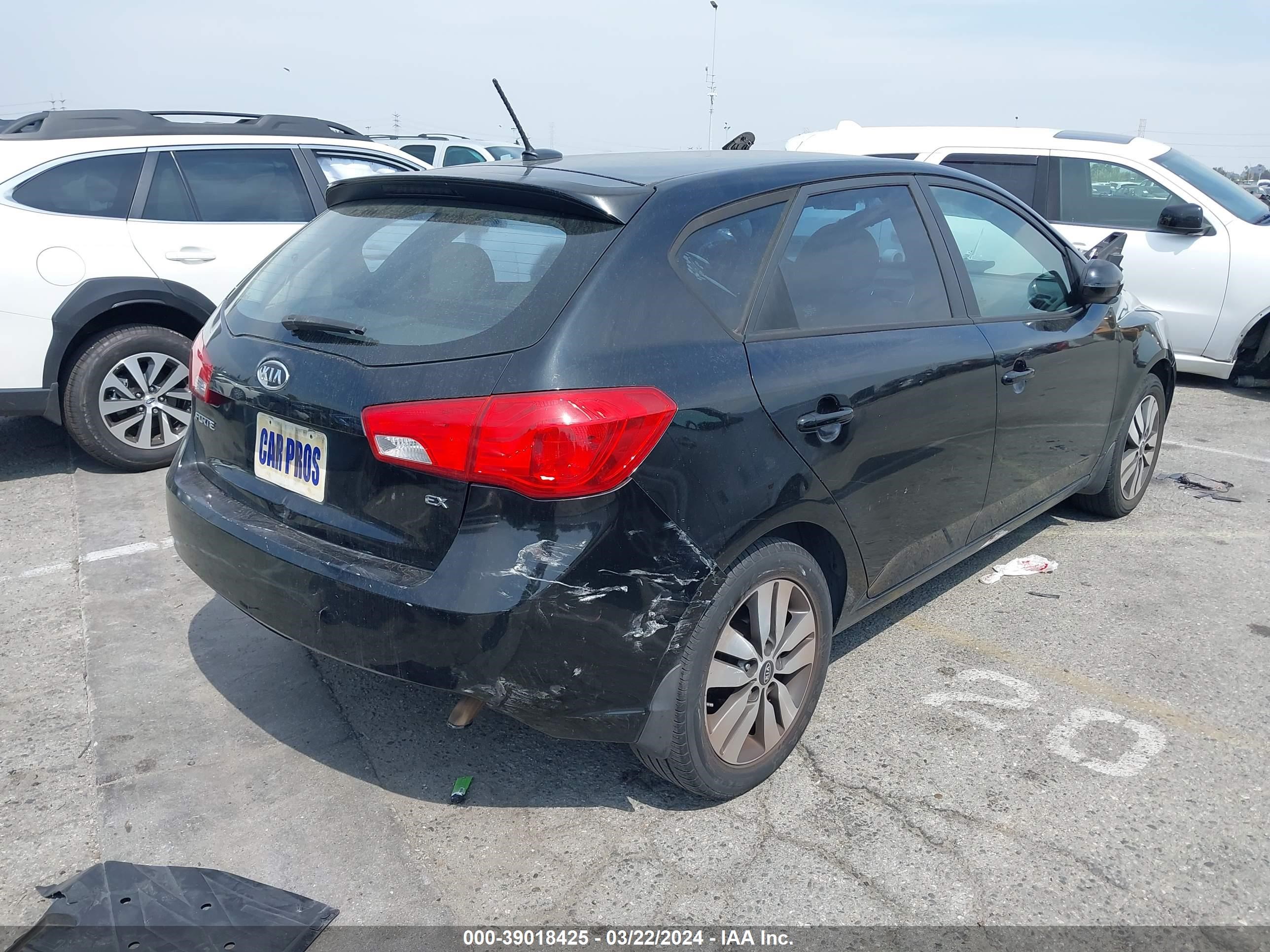 Photo 3 VIN: KNAFU5A20D5701509 - KIA FORTE 