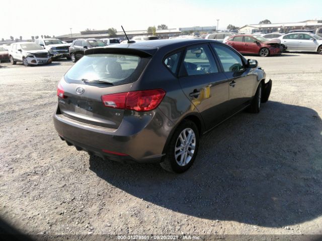 Photo 3 VIN: KNAFU5A21B5328896 - KIA FORTE 5-DOOR 