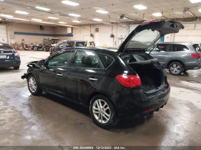 Photo 2 VIN: KNAFU5A21B5433907 - KIA FORTE 