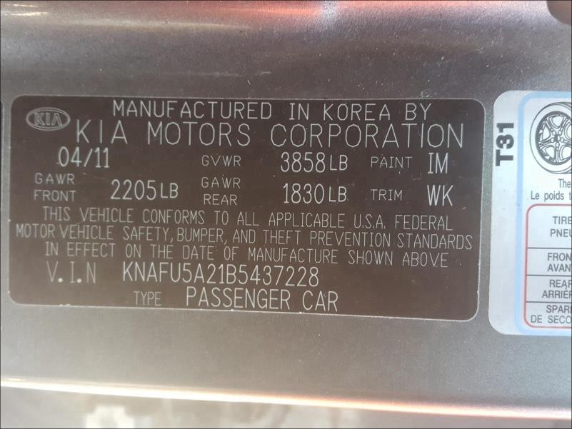 Photo 9 VIN: KNAFU5A21B5437228 - KIA FORTE EX 