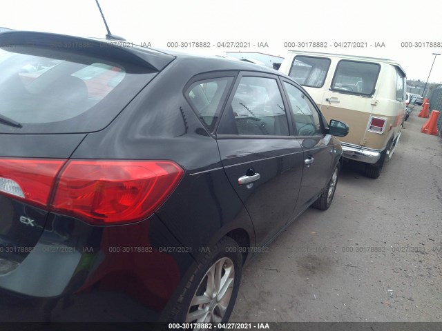 Photo 3 VIN: KNAFU5A22B5373572 - KIA FORTE 5-DOOR 