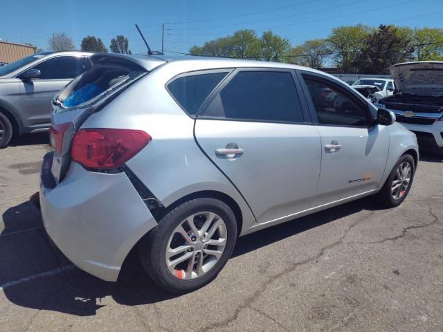 Photo 2 VIN: KNAFU5A22C5471342 - KIA FORTE 