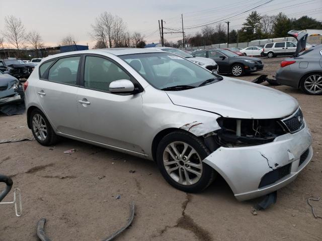 Photo 3 VIN: KNAFU5A22C5577547 - KIA FORTE 