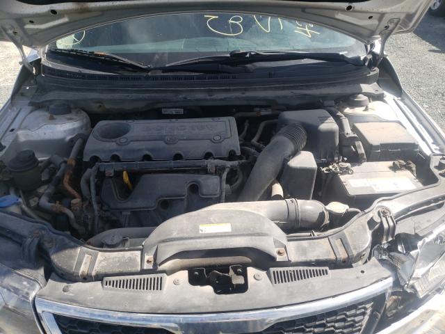 Photo 6 VIN: KNAFU5A23B5330620 - KIA FORTE EX 