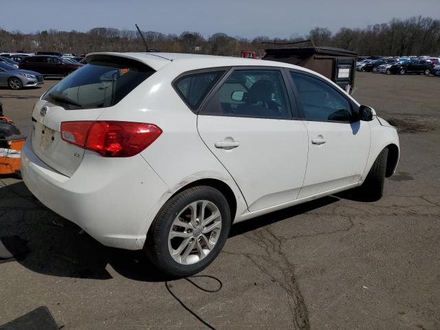 Photo 2 VIN: KNAFU5A24B5437515 - KIA FORTE 