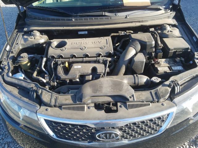 Photo 6 VIN: KNAFU5A24D5678865 - KIA FORTE EX 