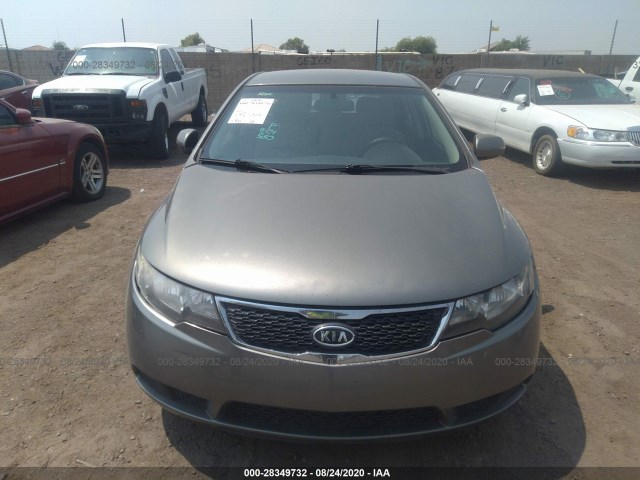 Photo 5 VIN: KNAFU5A25B5381746 - KIA FORTE 5-DOOR 