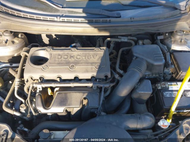 Photo 9 VIN: KNAFU5A25D5727751 - KIA FORTE 