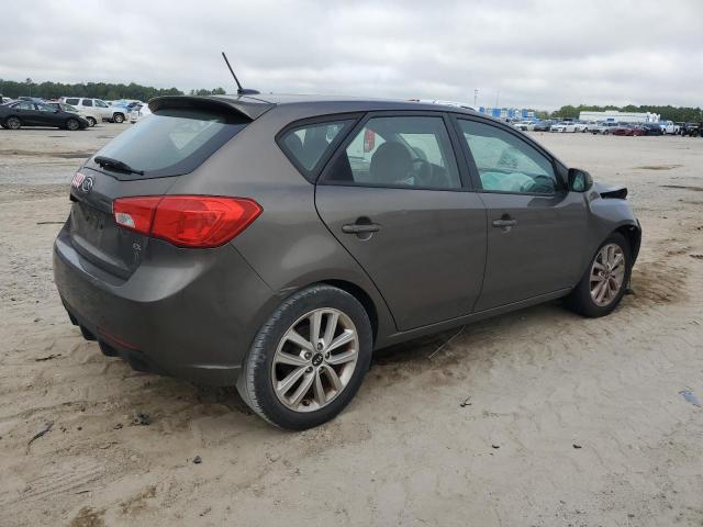 Photo 2 VIN: KNAFU5A26B5328084 - KIA FORTE EX 