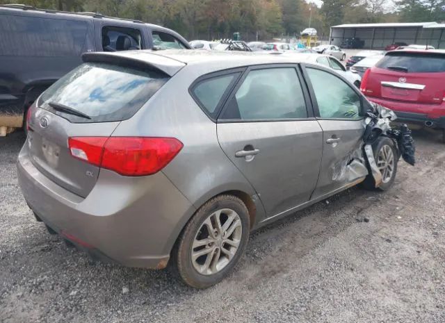 Photo 3 VIN: KNAFU5A26B5417671 - KIA FORTE 