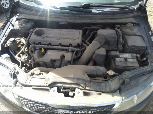 Photo 9 VIN: KNAFU5A26D5697529 - KIA FORTE 5-DOOR 