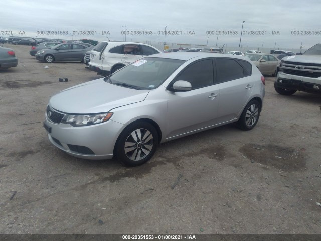 Photo 1 VIN: KNAFU5A26D5727709 - KIA FORTE 5-DOOR 