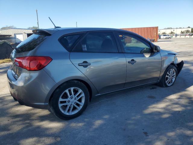 Photo 2 VIN: KNAFU5A27B5395616 - KIA FORTE EX 