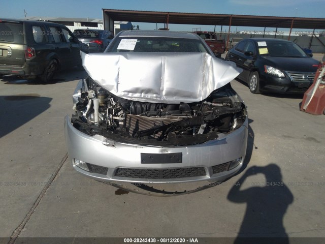 Photo 5 VIN: KNAFU5A27B5445639 - KIA FORTE 5-DOOR 