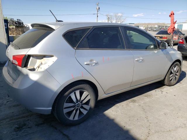 Photo 2 VIN: KNAFU5A27D5742302 - KIA FORTE EX 