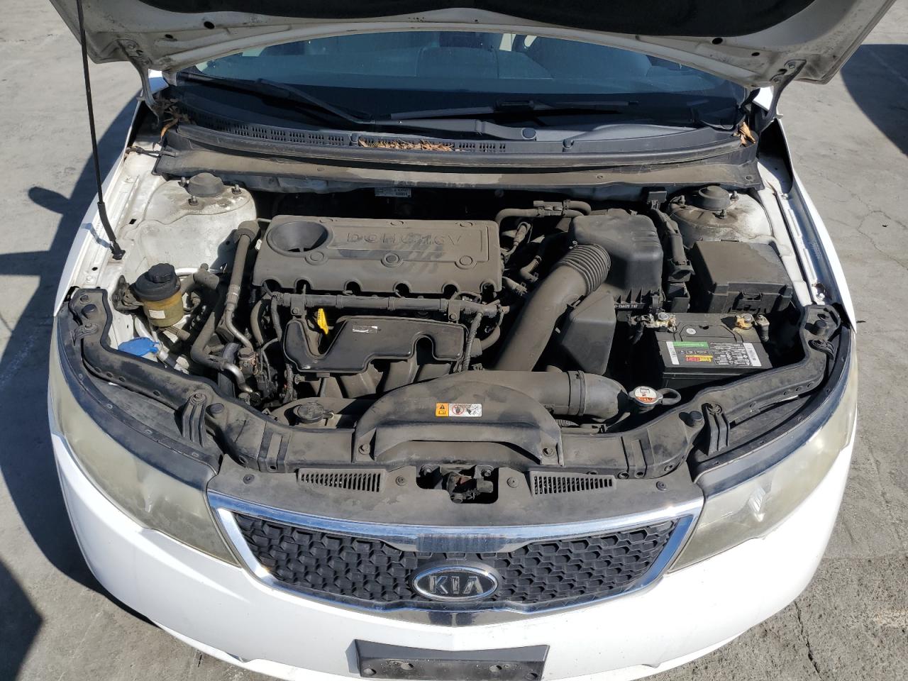 Photo 10 VIN: KNAFU5A27D5742476 - KIA FORTE 