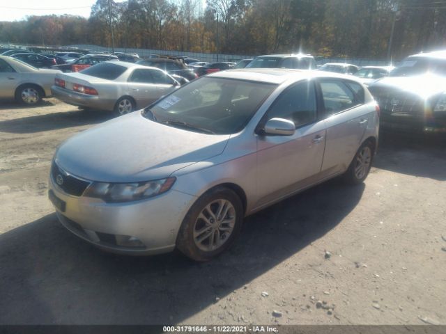 Photo 1 VIN: KNAFU5A28B5355738 - KIA FORTE 5-DOOR 