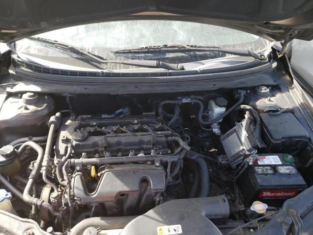 Photo 6 VIN: KNAFU5A28B5371485 - KIA FORTE EX 