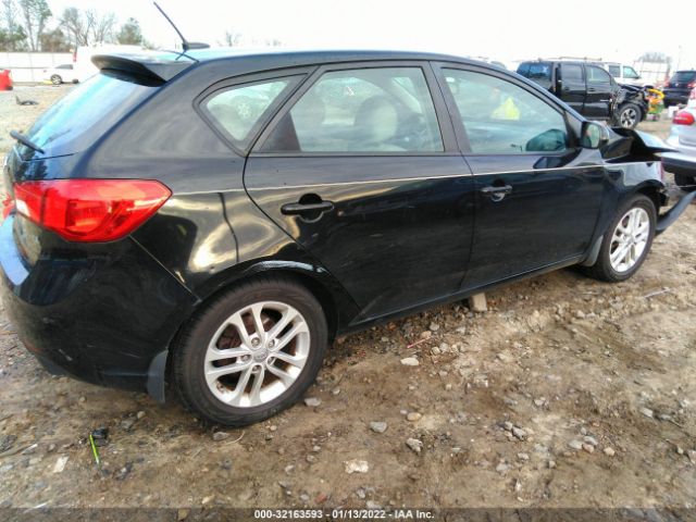 Photo 3 VIN: KNAFU5A28B5416022 - KIA FORTE 5-DOOR 