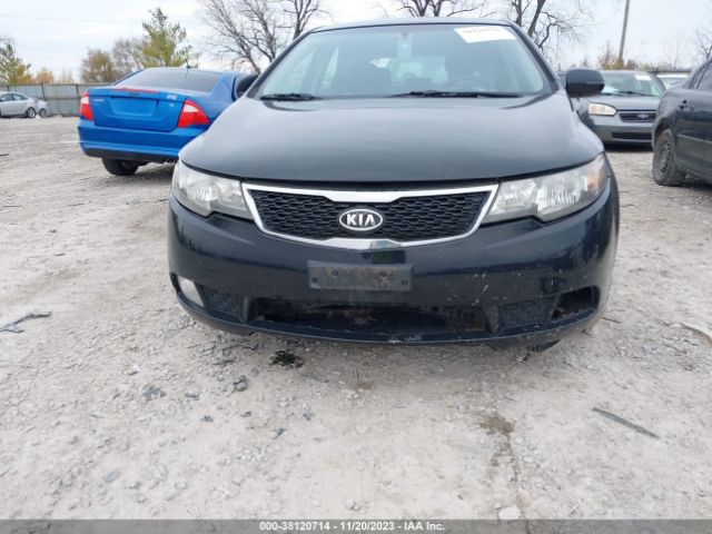 Photo 5 VIN: KNAFU5A28B5424119 - KIA FORTE 