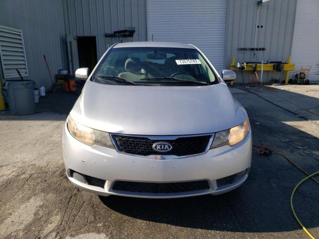 Photo 4 VIN: KNAFU5A28C5474746 - KIA FORTE EX 