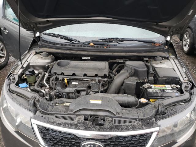 Photo 6 VIN: KNAFU5A28C5478540 - KIA FORTE EX 