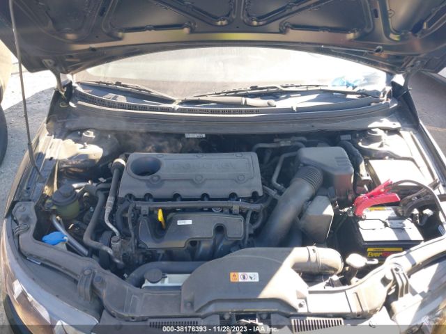 Photo 9 VIN: KNAFU5A28D5673121 - KIA FORTE 