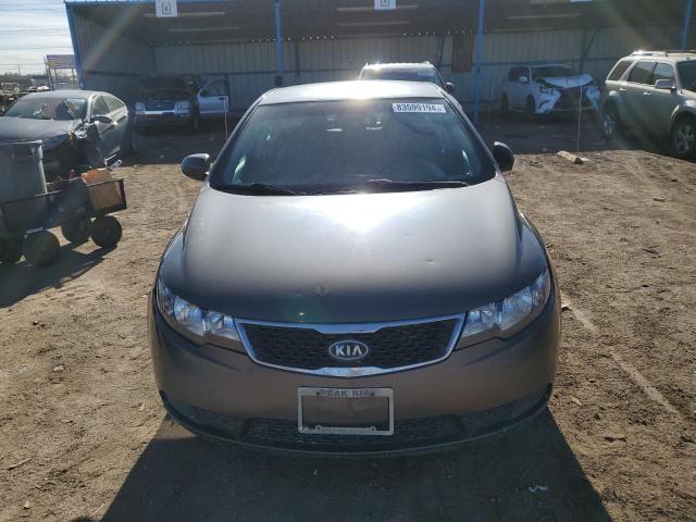 Photo 4 VIN: KNAFU5A28D5745936 - KIA FORTE EX 