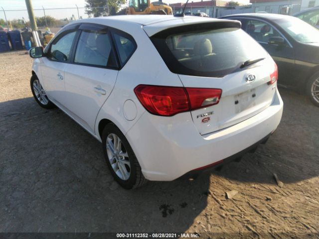 Photo 2 VIN: KNAFU5A29B5356283 - KIA FORTE 5-DOOR 