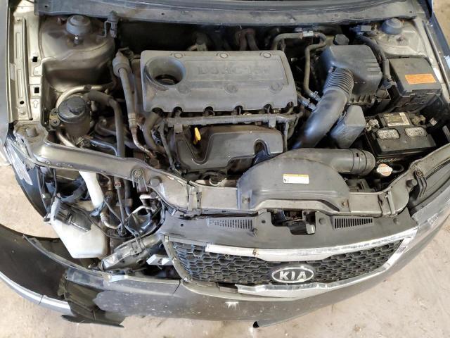 Photo 10 VIN: KNAFU5A29B5398811 - KIA FORTE EX 