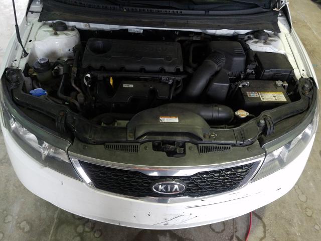 Photo 6 VIN: KNAFU5A29B5432682 - KIA FORTE EX 