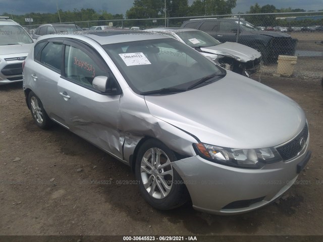 Photo 0 VIN: KNAFU5A29C5569574 - KIA FORTE 5-DOOR 