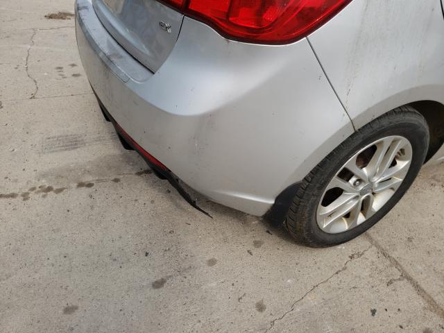 Photo 8 VIN: KNAFU5A29C5570708 - KIA FORTE EX 