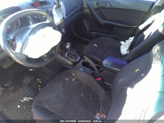 Photo 4 VIN: KNAFU5A29C5594071 - KIA FORTE 5-DOOR 