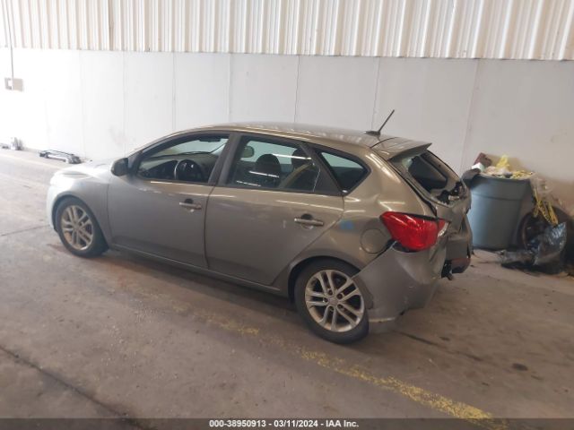 Photo 2 VIN: KNAFU5A29C5633757 - KIA FORTE 