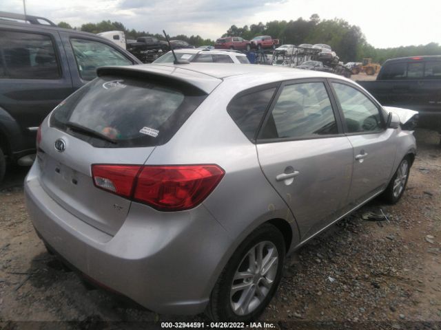 Photo 3 VIN: KNAFU5A2XB5353568 - KIA FORTE 5-DOOR 