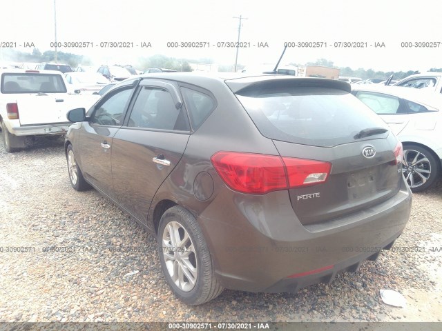 Photo 2 VIN: KNAFU5A2XB5356146 - KIA FORTE 5-DOOR 