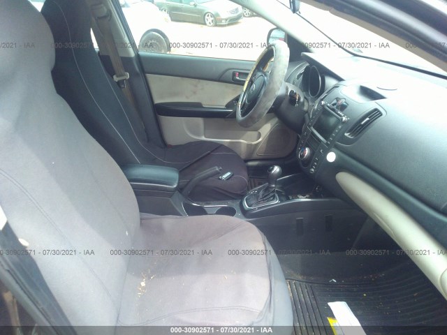 Photo 4 VIN: KNAFU5A2XB5356146 - KIA FORTE 5-DOOR 