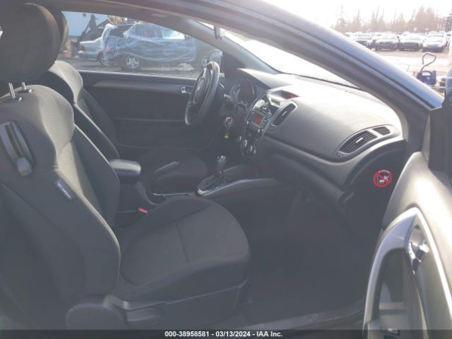 Photo 4 VIN: KNAFU6A20D5740509 - KIA FORTE KOUP 