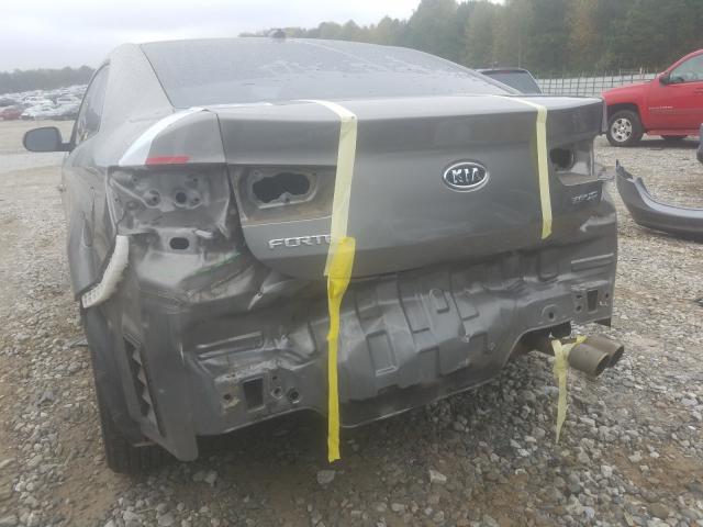 Photo 8 VIN: KNAFU6A21C5516664 - KIA FORTE EX 