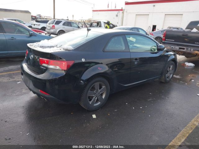 Photo 3 VIN: KNAFU6A22B5318335 - KIA FORTE KOUP 