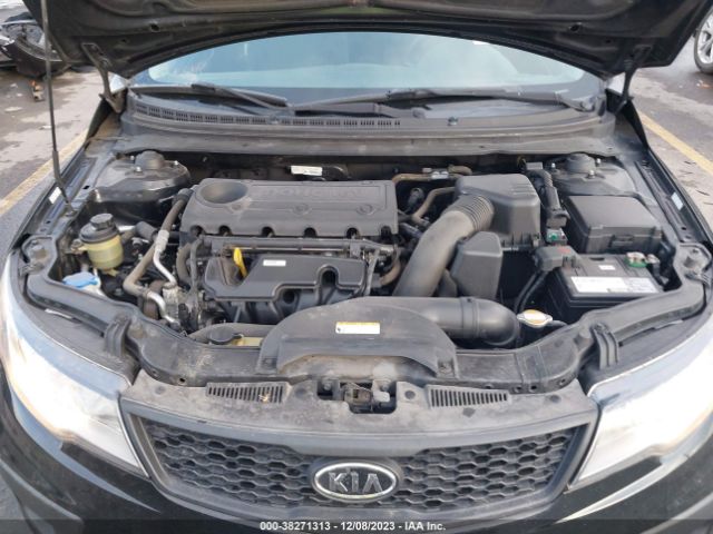 Photo 9 VIN: KNAFU6A22B5318335 - KIA FORTE KOUP 